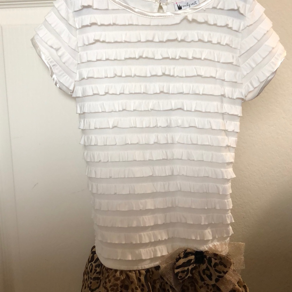 Girls dress